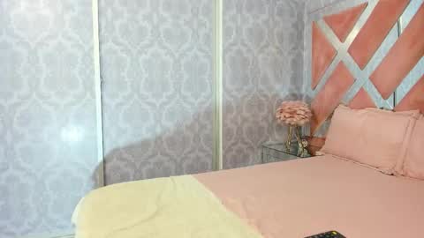 Sofia  online show from 28, 11, 2025