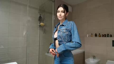 Snapshot of milla_bella chatting on 13, 1, 2026 milla bella online show from 13, 1, 2026