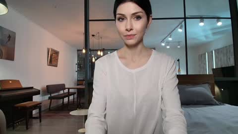 Snapshot of milla_bella chatting on 27, 2, 2026 milla bella online show from 27, 2, 2026