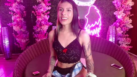 Snapshot of milla_davis chatting on 30, 12, 2024 MILLA online show from 30, 12, 2024
