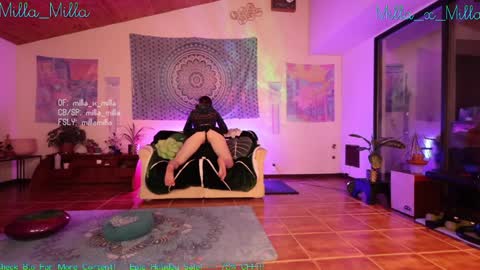 Snapshot of milla_milla chatting on 21, 12, 2024 milla_milla online show from 21, 12, 2024