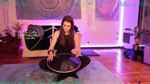 Snapshot of milla_milla chatting on 29, 12, 2024 milla_milla online show from 29, 12, 2024