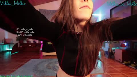 Snapshot of milla_milla chatting on 5, 1, 2025 milla_milla online show from 5, 1, 2025