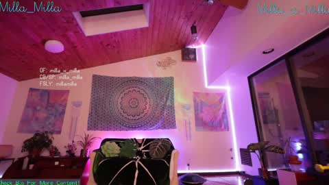 Snapshot of milla_milla chatting on 10, 1, 2025 milla_milla online show from 10, 1, 2025