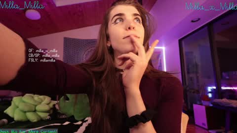 Snapshot of milla_milla chatting on 12, 1, 2025 milla_milla online show from 12, 1, 2025