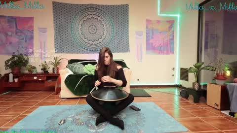 Snapshot of milla_milla chatting on 16, 1, 2025 milla_milla online show from 16, 1, 2025