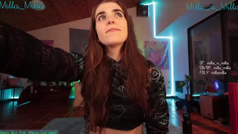 Snapshot of milla_milla chatting on 6, 2, 2025 milla_milla online show from 6, 2, 2025