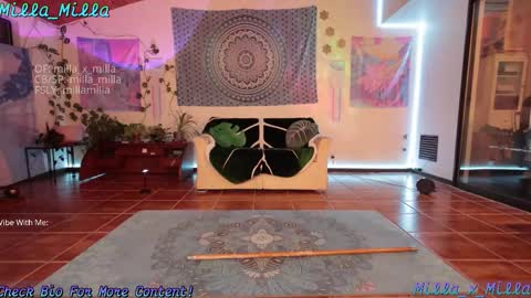 milla_milla online show from 22, 3, 2026