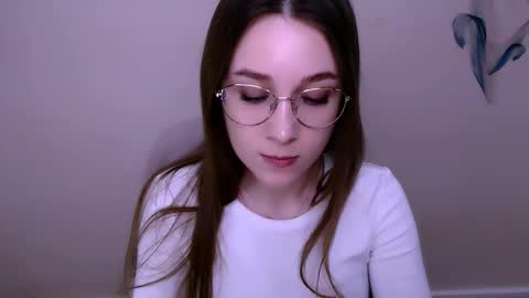 Milla online show from 5, 3, 2026