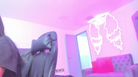 miller_silvana online show from 20, 4, 2026