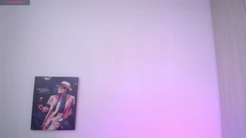 Snapshot of millie_bobby_ chatting on 20, 6, 2026 Millie Bobby online show from 20, 6, 2026