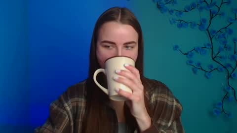 Snapshot of milly_liss chatting on 17, 4, 2026 Milly online show from 17, 4, 2026
