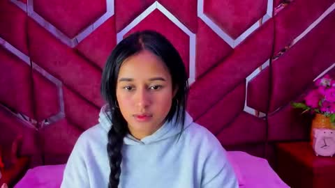 Milly Print online show from 2, 12, 2025