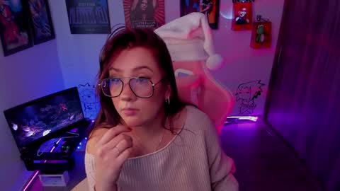 Monkey D Maddie online show from 5, 12, 2024