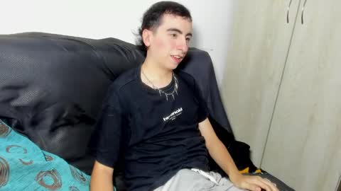 milogm_ online show from 25, 5, 2026
