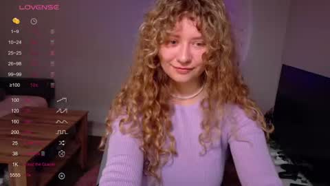 Snapshot of milounee chatting on 22, 6, 2026 milounee online show from 22, 6, 2026