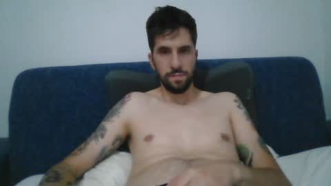 Snapshot of milten1987 chatting on 30, 6, 2026 milten1987 online show from 30, 6, 2026