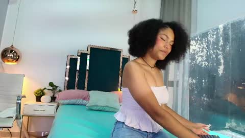 Snapshot of milu_brunnete chatting on 6, 6, 2026 milu_brunnete online show from 6, 6, 2026