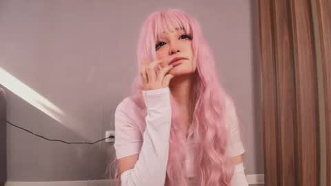 mimi cuute online show from 10, 6, 2026
