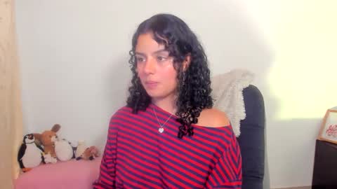 Snapshot of mimi_sa chatting on 6, 5, 2026 Mimii online show from 6, 5, 2026