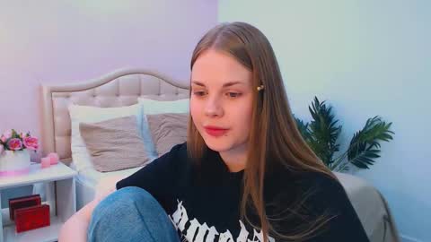 Kelly online show from 28, 10, 2025