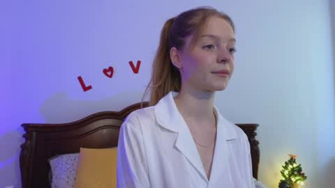 Snapshot of mimichelle chatting on 23, 12, 2024 mimichelle online show from 23, 12, 2024