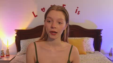 Snapshot of mimichelle chatting on 9, 1, 2025 mimichelle online show from 9, 1, 2025