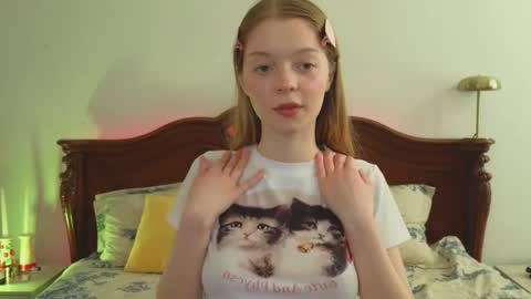 Snapshot of mimichelle chatting on 2, 3, 2025 mimichelle online show from 2, 3, 2025