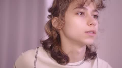  IRIS  online show from 6, 10, 2025