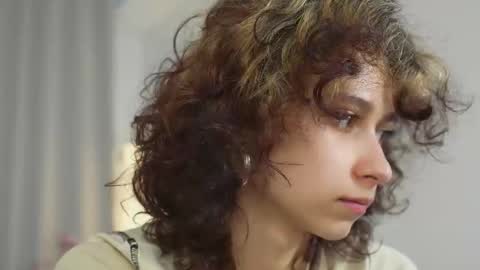  IRIS  online show from 13, 10, 2025