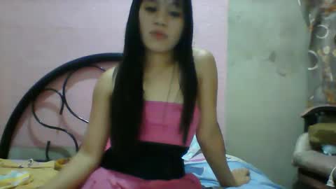 mimiyolove online show from 29, 1, 2025