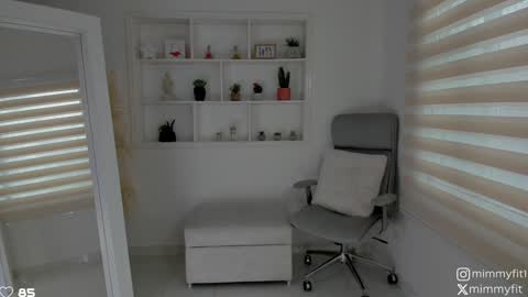 Snapshot of mimmyfit1 chatting on 3, 12, 2024 mimmyfit1 online show from 3, 12, 2024
