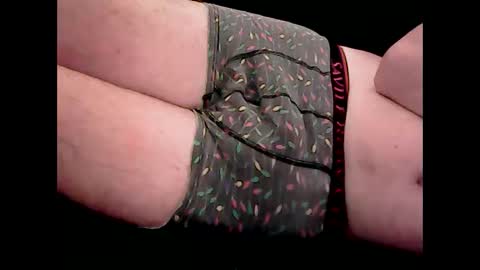 Snapshot of min619378 chatting on 24, 11, 2025 min619378 online show from 24, 11, 2025