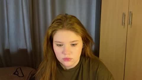 hi Im Mina  online show from 10, 3, 2026