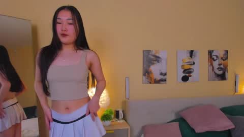 Mina K1m online show from 18, 4, 2026