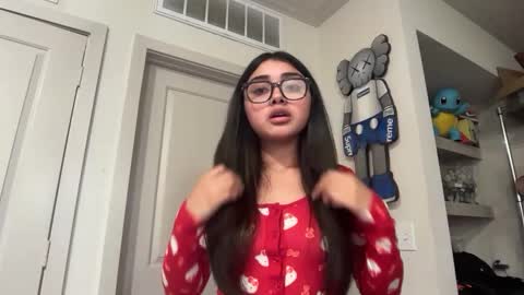 MinaLatinaOF online show from 9, 10, 2025