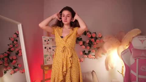 Frances  Next streams Thu Fri Sat 8am -  4pm GMT3 online show from 23, 4, 2026