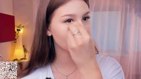 Mindi online show from 25, 10, 2025