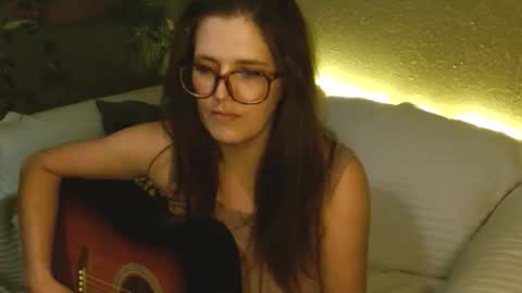 Mindy online show from 26, 2, 2026