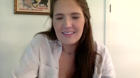 Snapshot of mindymounds chatting on 18, 5, 2026 Mindy online show from 18, 5, 2026