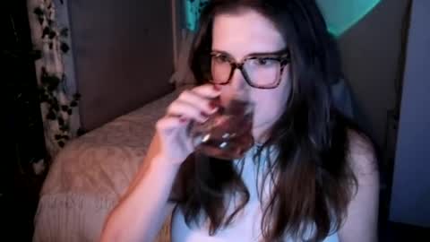 Mindy online show from 30, 6, 2026