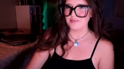 Mindy online show from 5, 7, 2026