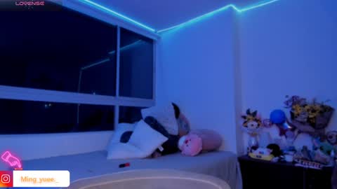 My name is Fer Nice to meet you  give it a thumbs up please its important online show from 18, 1, 2025