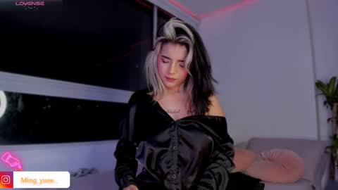 My name is Fer Nice to meet you  give it a thumbs up please its important online show from 14, 2, 2025