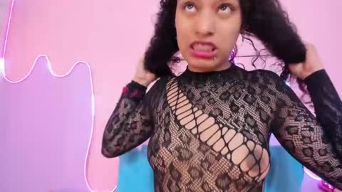 Snapshot of mingie_rouse chatting on 7, 5, 2026 Mingie online show from 7, 5, 2026