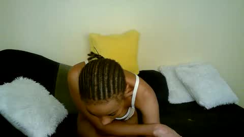 minieme001 online show from 2, 3, 2026