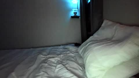 Snapshot of minimommi chatting on 30, 4, 2026 minimommi online show from 30, 4, 2026