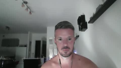 Snapshot of minka28 chatting on 24, 5, 2026 minka28 online show from 24, 5, 2026