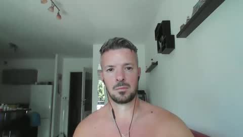 Snapshot of minka28 chatting on 5, 6, 2026 minka28 online show from 5, 6, 2026