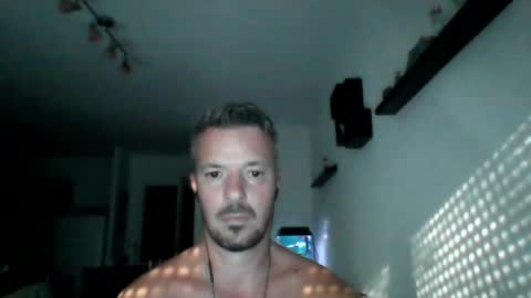 Snapshot of minka28 chatting on 2, 8, 2026 minka28 online show from 2, 8, 2026